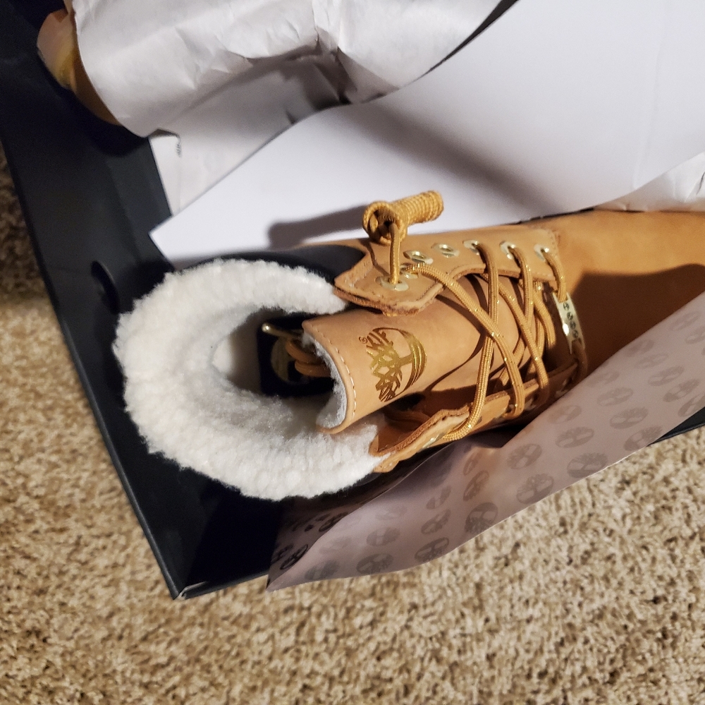 Timberland 6" size 12 Mens